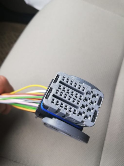  Renault Fluence Megane 3 Enjektör Beyni 32 Pin Konnektör Soket