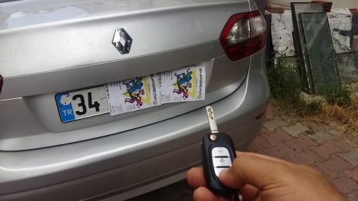 fluence bagaj kapağı yayı nasıl takılır