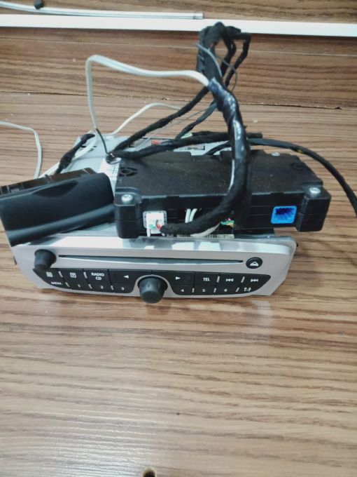 fluence - Megane c-box cbox teyp kutu modül usb orjinal